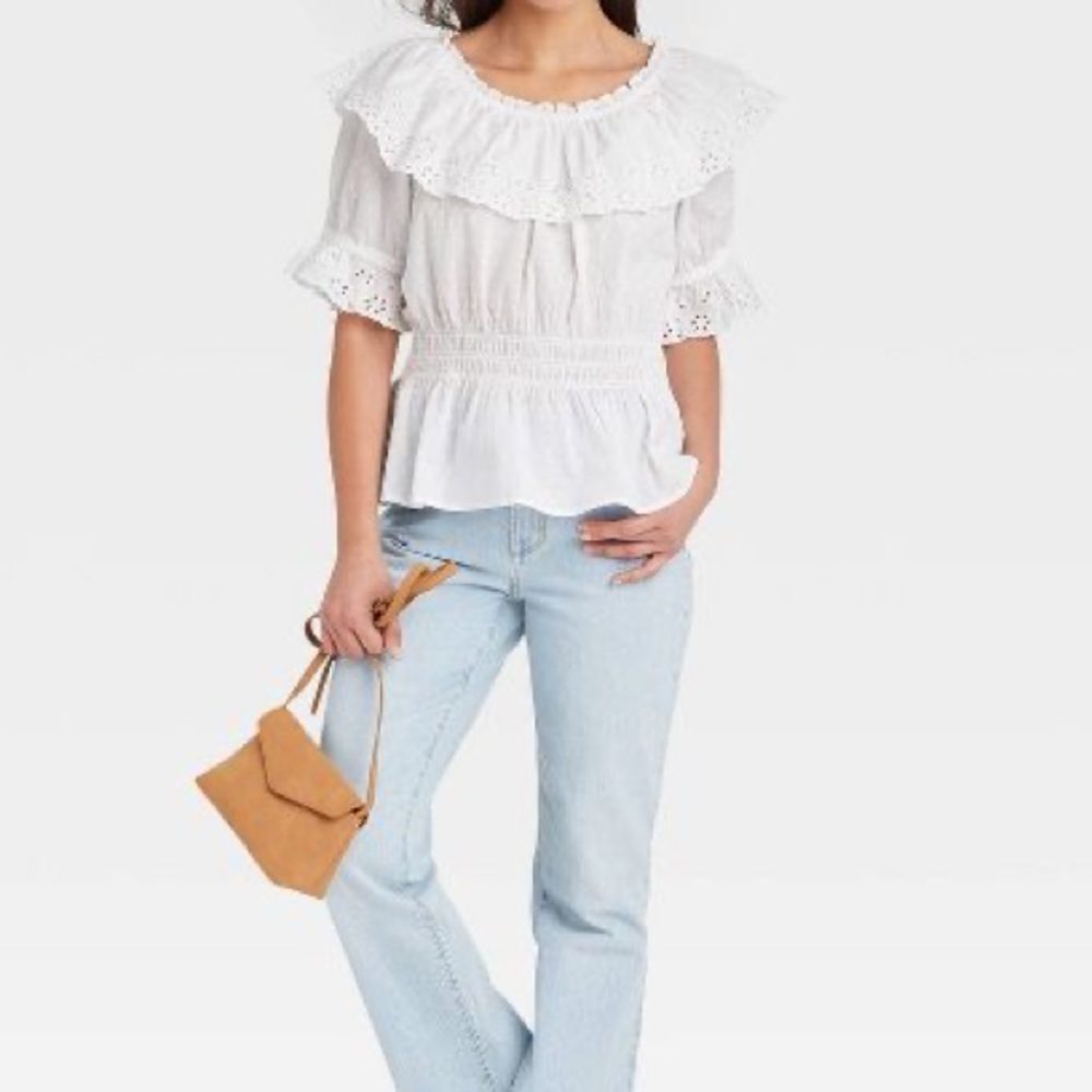 Women's Ruffle Short Sleeve Eyelet Peplum Blouse